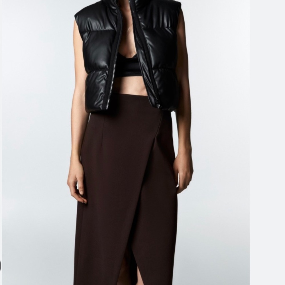 NEW Zara midi skirt with slit